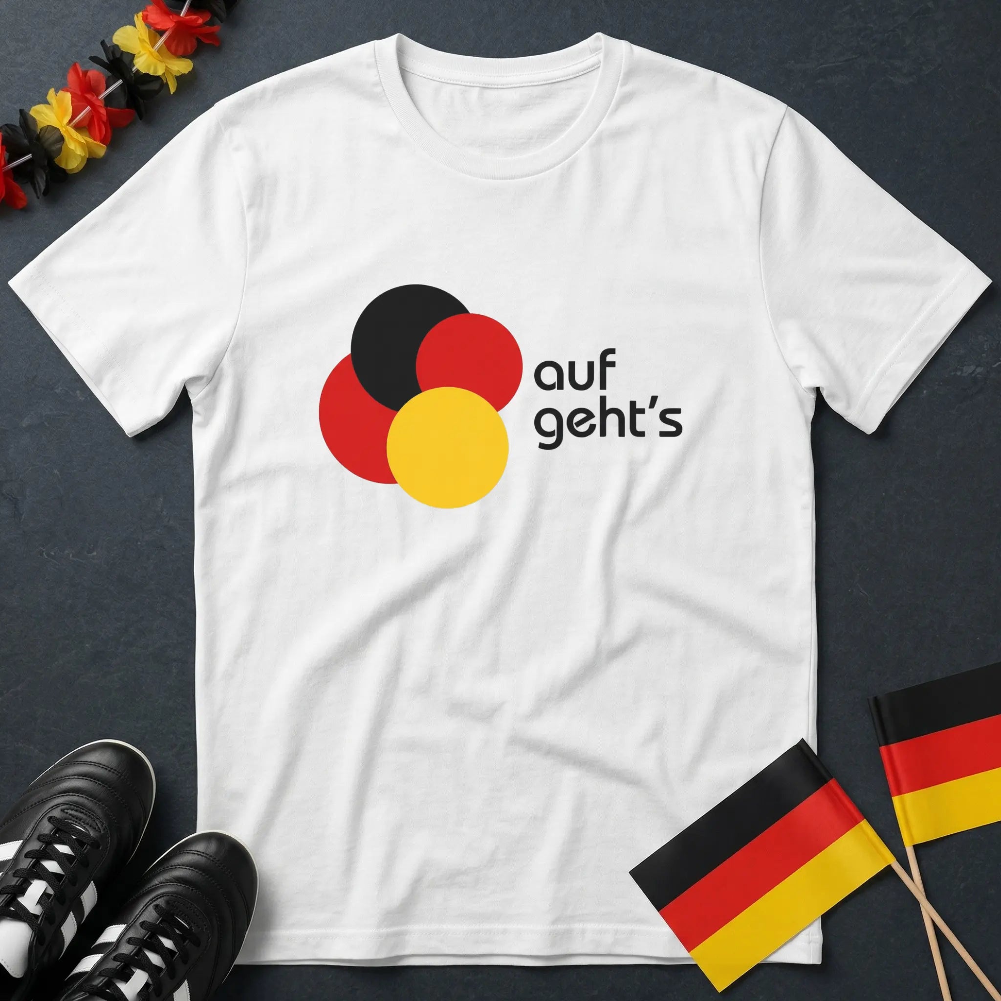 Auf Geht's Deutschland Minimalistische Kreise WM T-Shirt